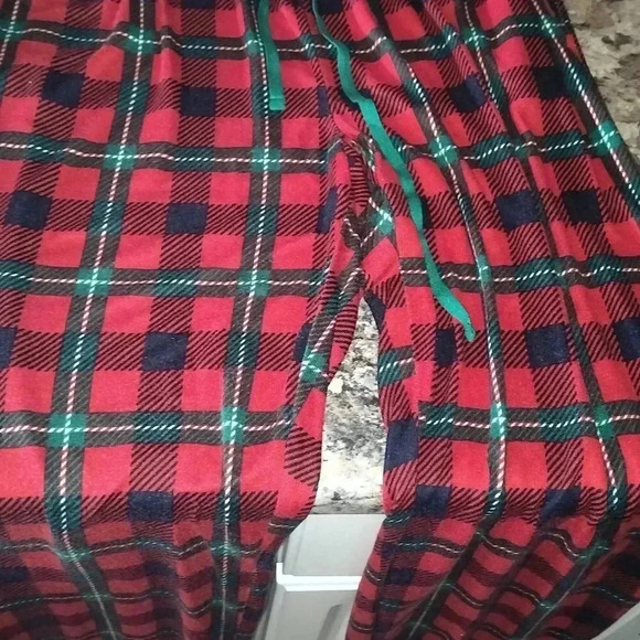 Family Unisex Christmas pajamas set pants top set. Multiple sizes - Picture 3 of 4